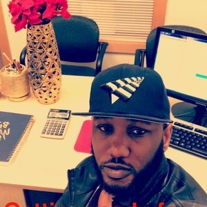 Meet your Posher, Jason